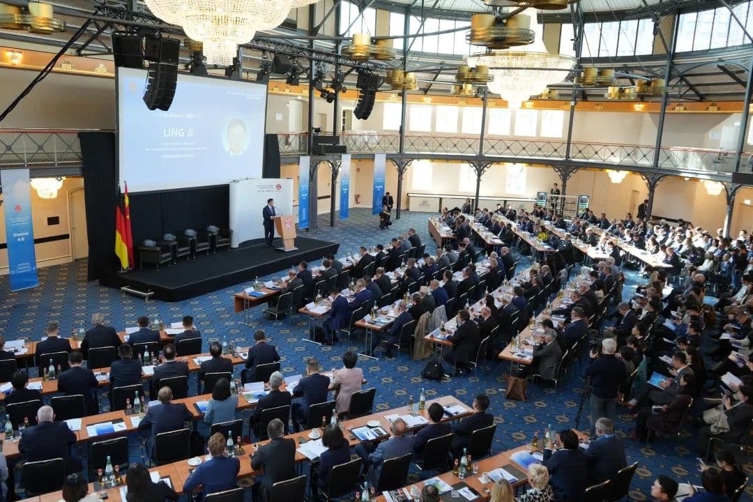 Chinas stellvertretender Handelsminister wirbt in Stuttgart um Investitionen in China