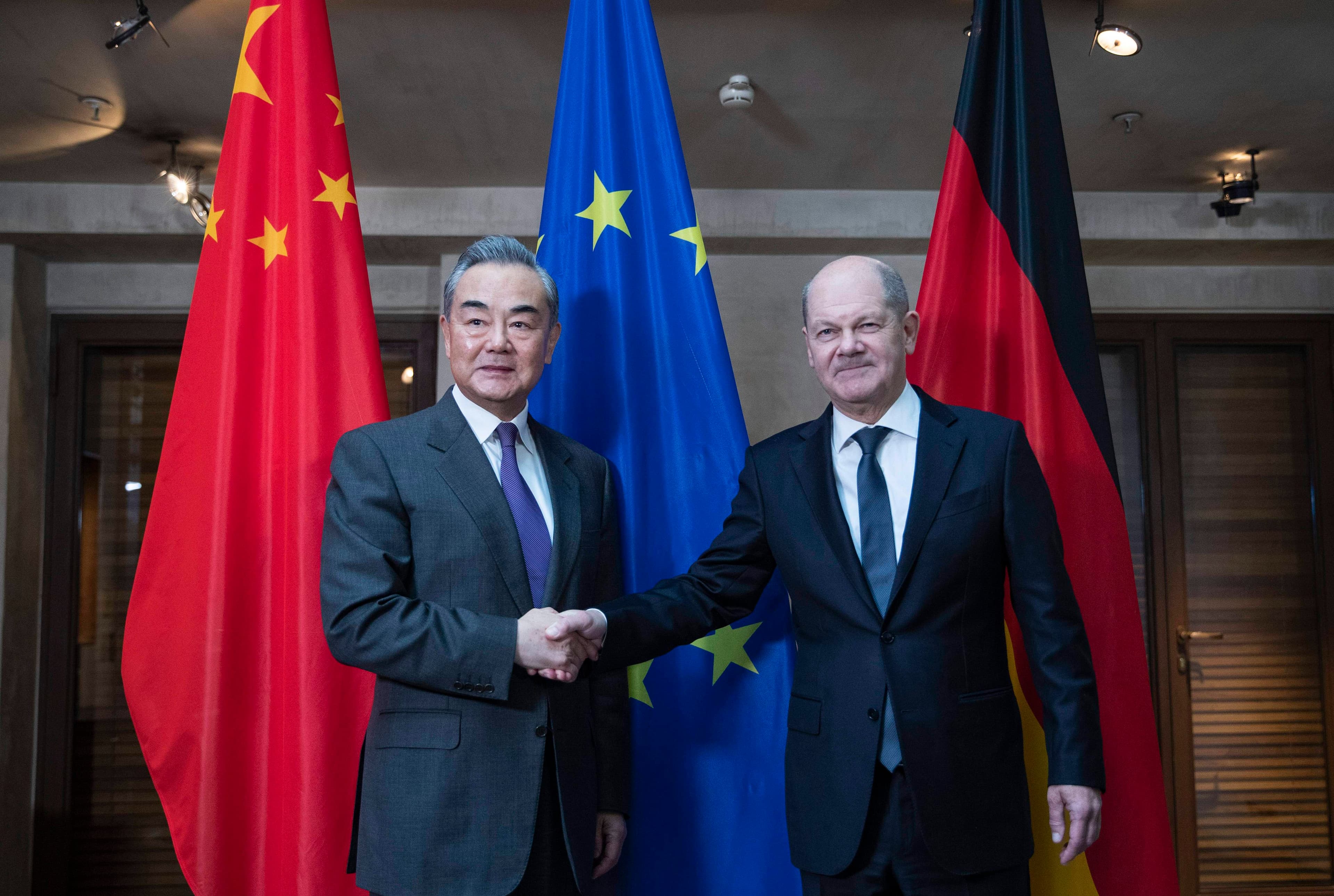Chinesischer AM ruft Deutschland zur gegenseitigen Unterstützung in Fragen der jeweiligen Kerninteressen auf